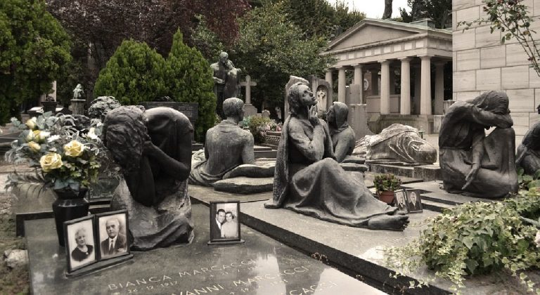 cimiteri milano apertura straordinaria settimana di commemorazione dei defunti