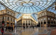 giorgio armani vince l'asta per lo spazio tim presso la galleria vittorio emanuele ii