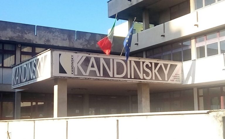 istituto kandinsky chiuso