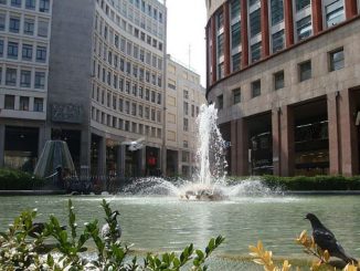 fontana piazza san babila