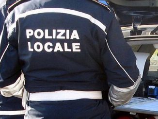 Arrestato vigile a Milano, cancellava le multe: 12mila euro di danni