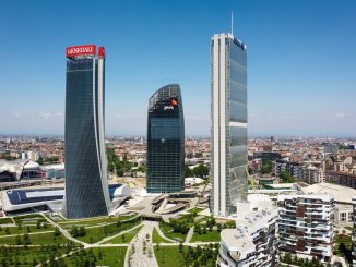 Milano Cortina 2026 cambia sede: dal Pirellone alla Torre Allianz