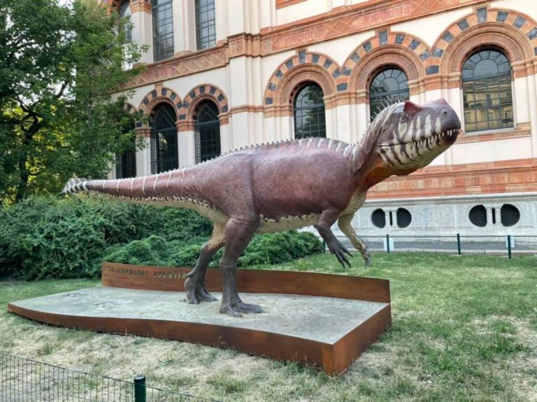 Dinosauro Milano