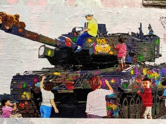 Street art Stop War: sui Navigli compare l'opera contro la guerra in Ucraina