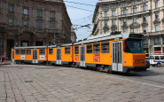 Deragliato un tram a Milano: nessun ferito
