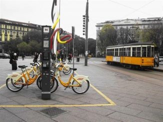 Bike sharing: a Milano arrivano 5mila biciclette elettriche per soddisfare l'utenza