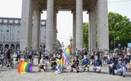 Milano Pride 2022, il Pirellone si illumina d'arcobaleno per il 2 luglio