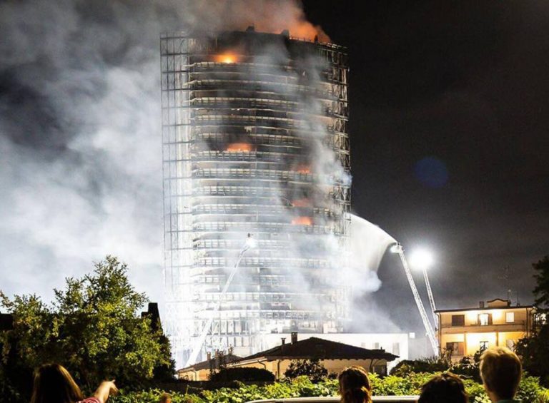 Incendio Torre dei Moro, i residenti non dovranno pagare l'Imu