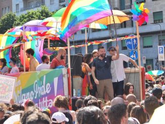 Milano Pride 2022, tra successo e polemiche: città invasa dall'onda arcobaleno