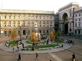 Settimana corta per i dipendenti degli uffici pubblici di Milano: l'ipotesi