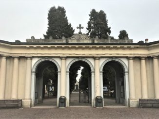 Commemorazione dei morti, gli orari dei cimiteri a Milano per il 2 novembre