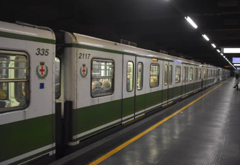 frenata metro verde feriti