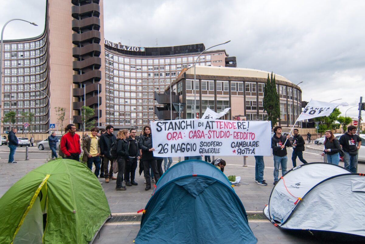 Caro affitti, Milano è la città più costosa: studenti in difficoltà lasciano il capoluogo