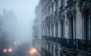 Vista di Milano avvolta da foschie e nebbie in inverno