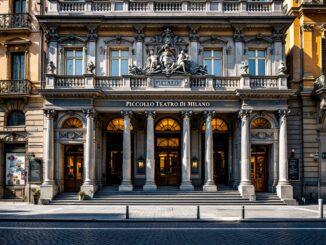 Immagine del Piccolo Teatro di Milano durante lo sciopero generale