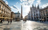 Beppe Sala discute la sicurezza a Milano in un incontro pubblico