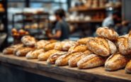 Sparatoria in una panetteria a Milano con polizia sul posto