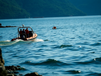 incidente in barca sul lago di como una vita spezzata 1752527508