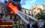 incendio a roma 300 persone evacuate dalle abitazioni python 1759153105