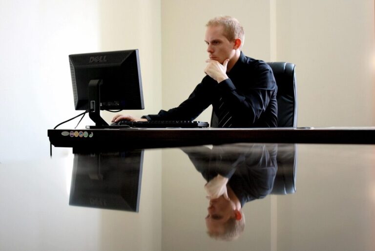 Società consulenza finanziaria indipendente: come tutelano il tuo capitale
