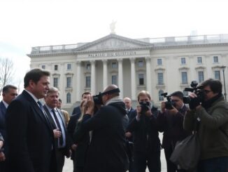 archiviazione per la russa jr nessuna prova di violenza sessuale 1761977441