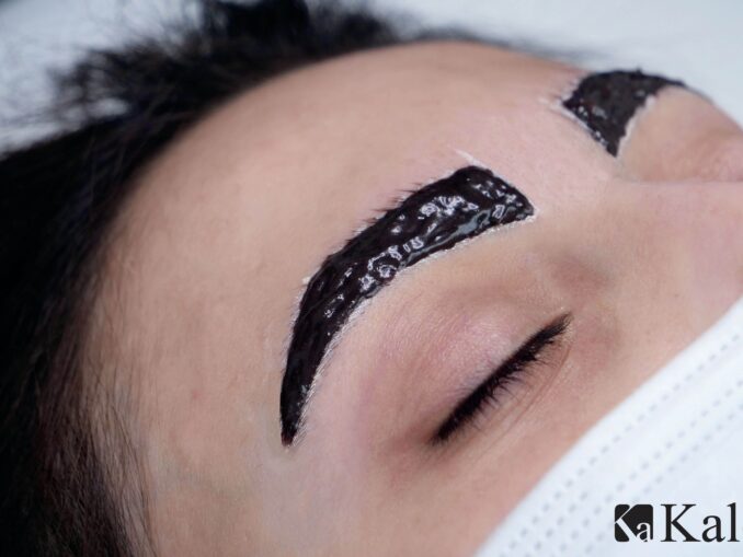 colorazione sopracciglia