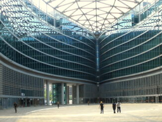 piazza lombardia della regione lombardia 1