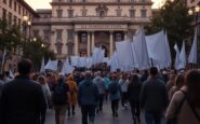 Proteste in aula dopo il discorso del sindaco a Garbagnate